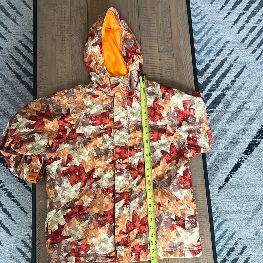 Four Square Winter Jacket - - Picture 8 of 16